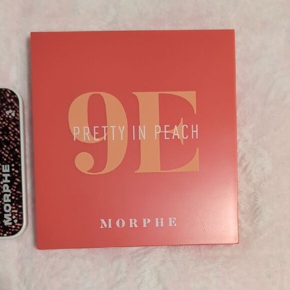 BUNDLE of Morphe Eyeshadow Palettes - Picture 8 of 11